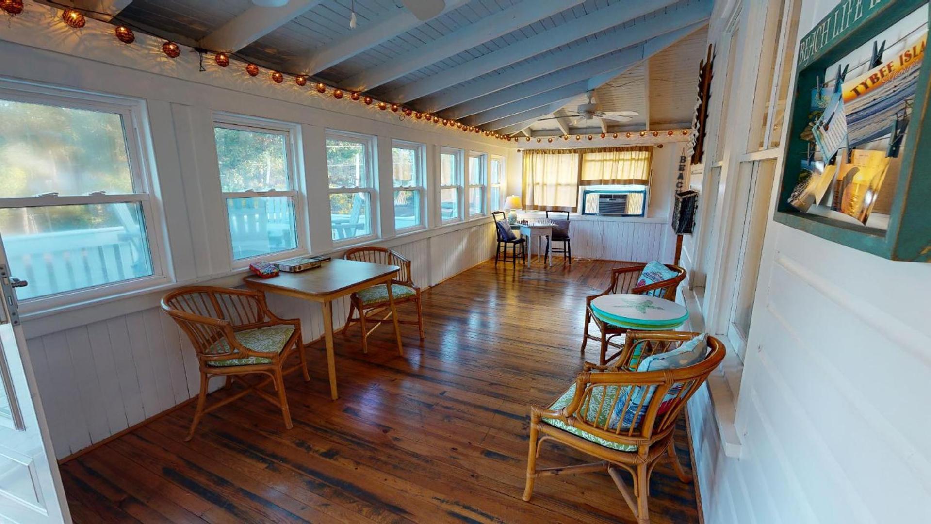 1201 Lovell Avenue By Tybee Beach Vacation Rentals Тайби-Айленд Экстерьер фото
